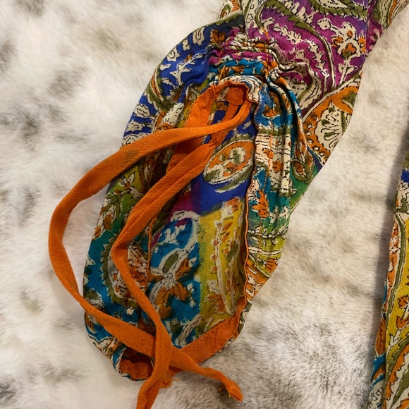 EUC 100% Silk Tolani tunic/beach swim cover cute! - Picture 4 of 6